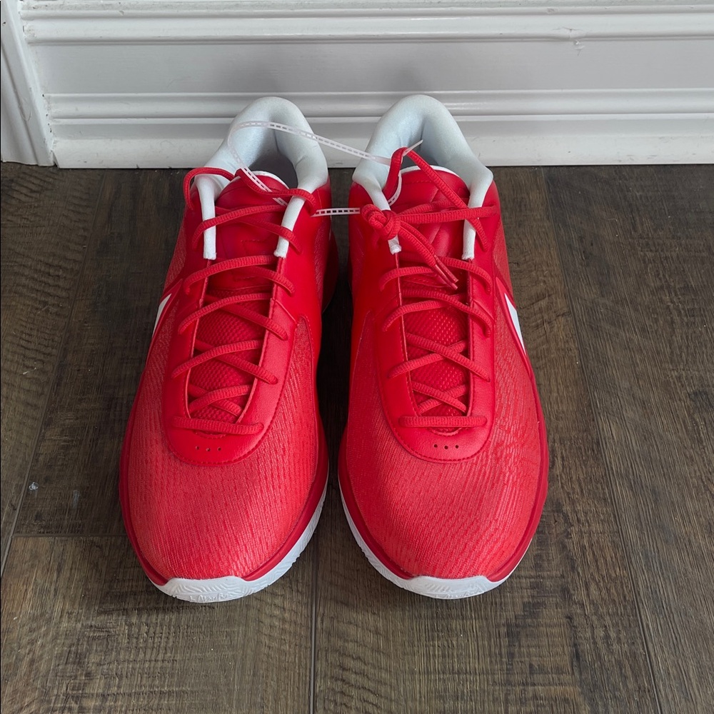 Nike Red and White Men's Athletic Shoes - Picture 2 of 6
